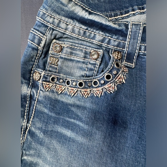 Miss Me Signature Cuffed Capri Jeans Size 28 - Picture 3 of 6